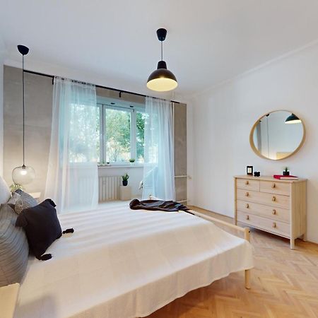 ברטיסלאבה Modern 2 Bedroom Apt - Free Parking מראה חיצוני תמונה